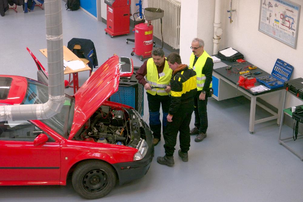 Automechanik Junior 2016